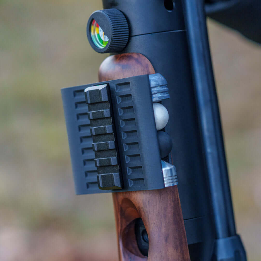 AMMO HOLDER | Zeus 68 | Capacity 8x ammunition – AMMO HOLDER | Zeus 68 | 8-Round Side Carrier Quick reloads. Always within reach. Keep your rounds where you need them – right on your Zeus 68. This custom AMMO HOLDER offers secure storage for up to 8 bulle