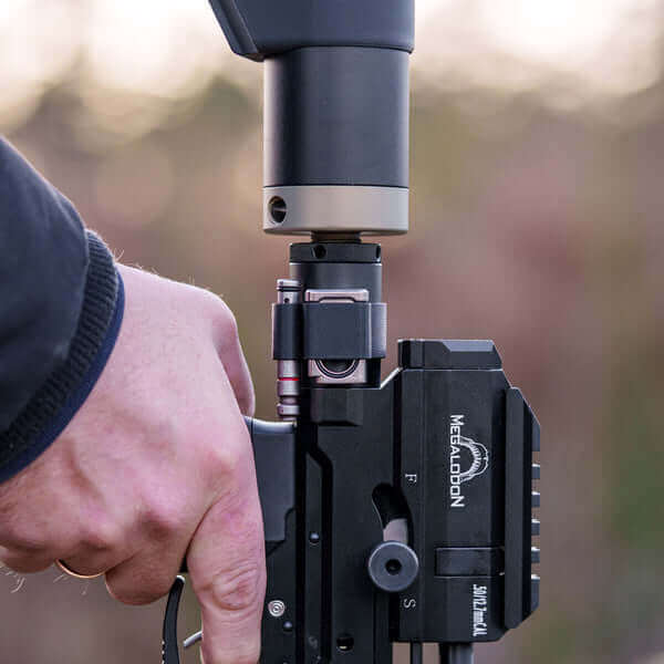 Holder for filling adapter & 2 boundary cards | AEA MEGALODON – Holder for Fill Adapter & 2 Boundary Cards | AEA Megalodon Custom-Fit Mount – Flexible, Durable, Tactical This premium TPU holder was designed specifically for the AEA Megalodon – giving you