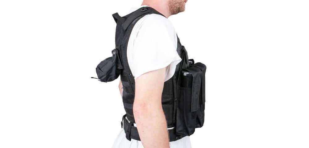 New Legion Tactical Vest Carrier black – New Legion Tactical Vest Carrier – Black 🦺 All-in-one vest: battle pack, tank carrier, tool bag & backpack🎯 Added chest & back protection🧰 Multiple pockets for tools, CO₂ capsules, gear & provisions🔄 Modular se